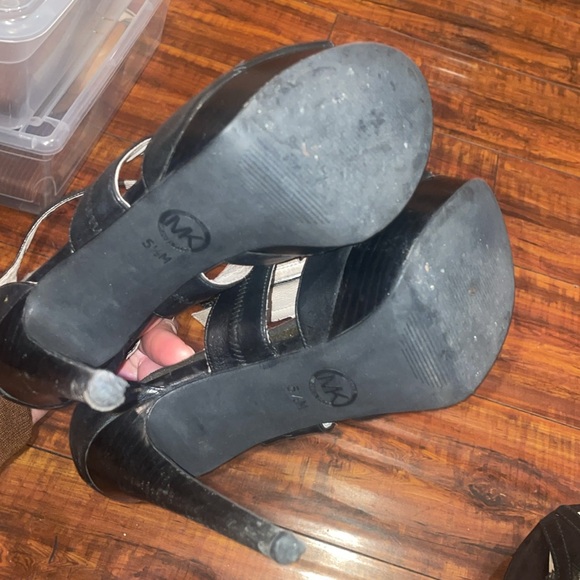 Michael Kors - Picture 4 of 4